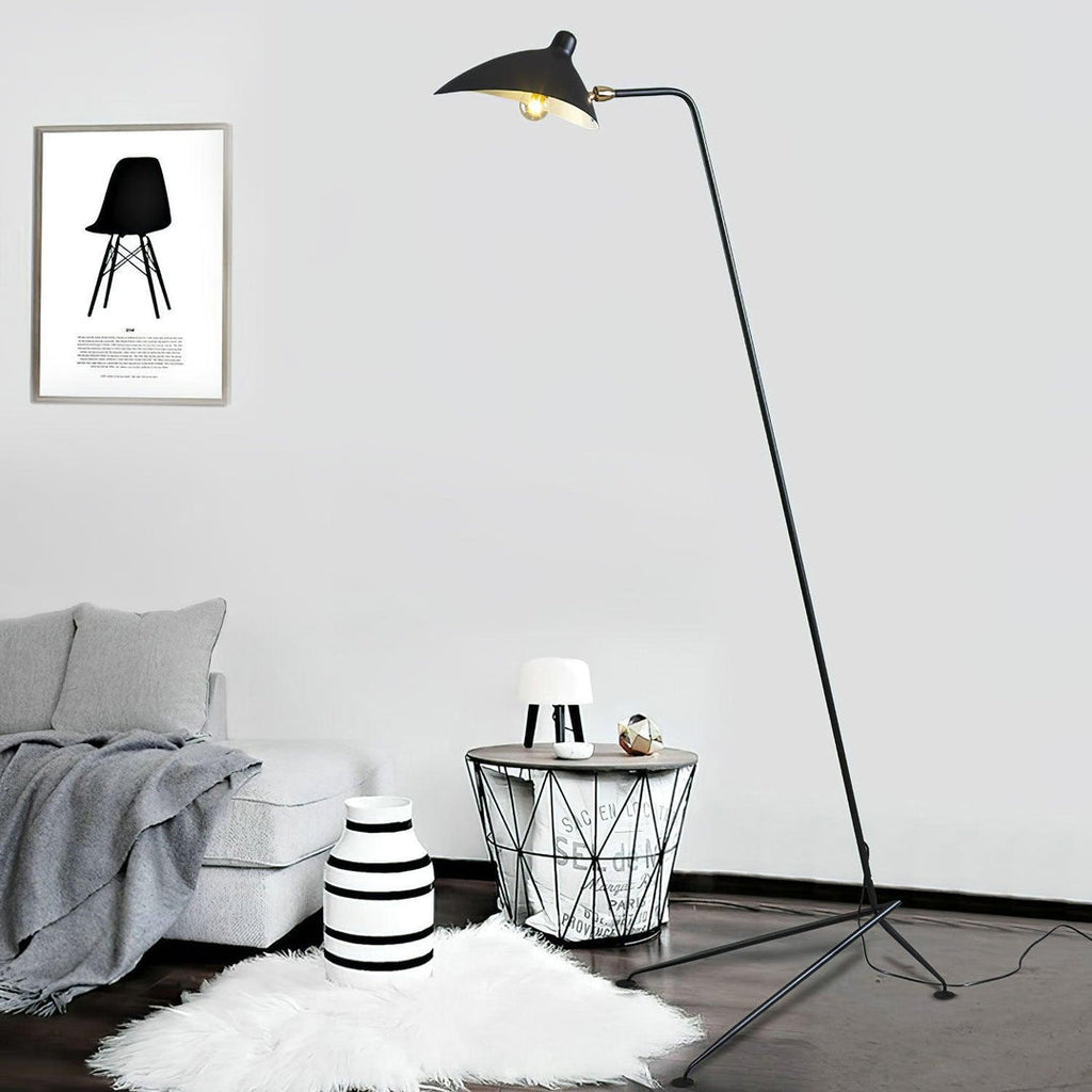 Stojací lampa ve tvaru pavouka s nastavitelnými rameny