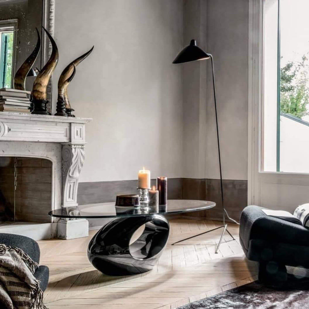 Stojací lampa ve tvaru pavouka s nastavitelnými rameny