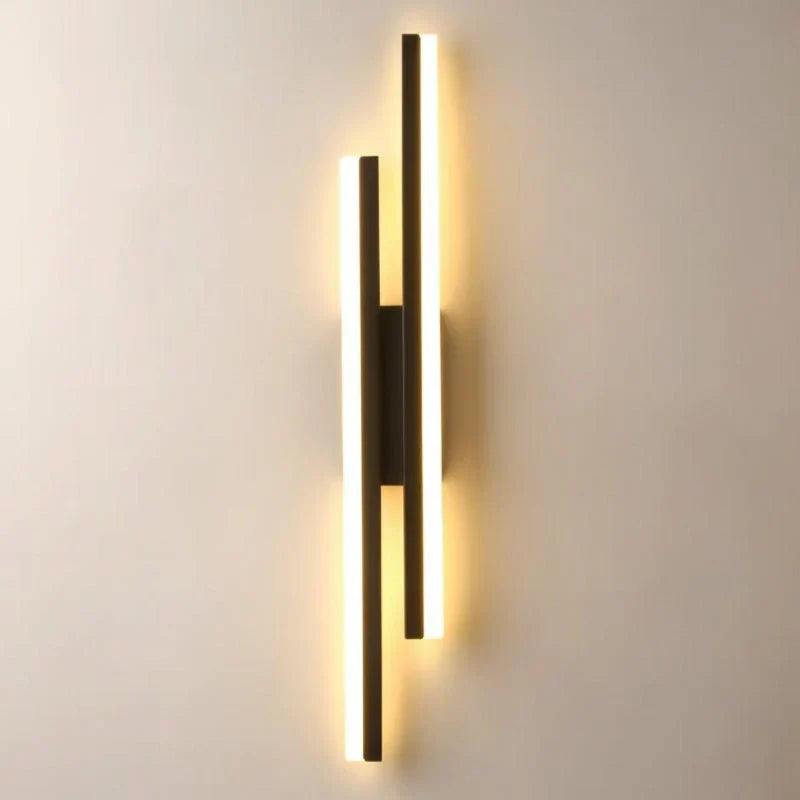 Lámpara de pared LED NovaArc con tres modos de color y regulable para dormitorios