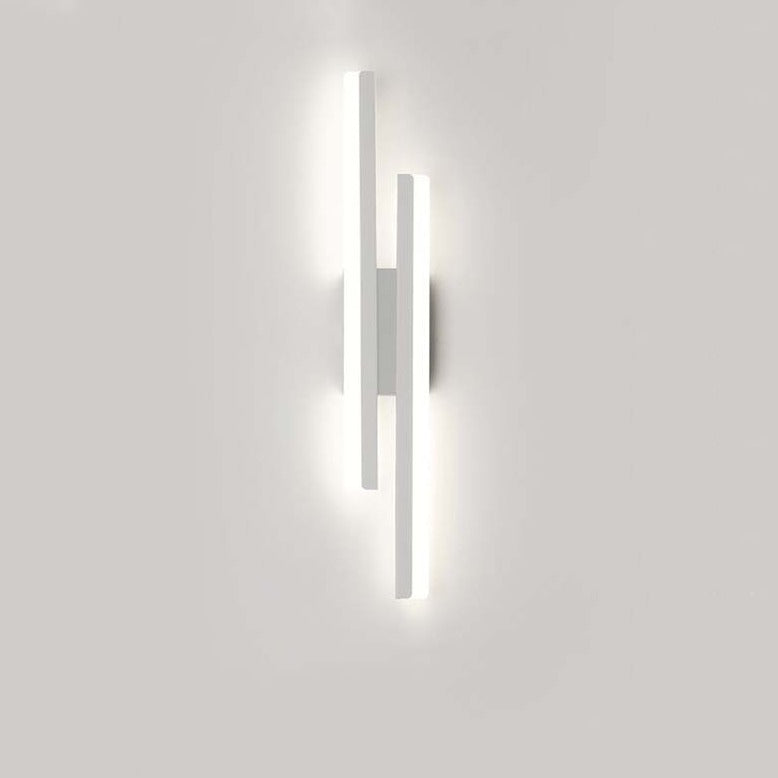 Moderne LED-væglampe – lange lyssprosser