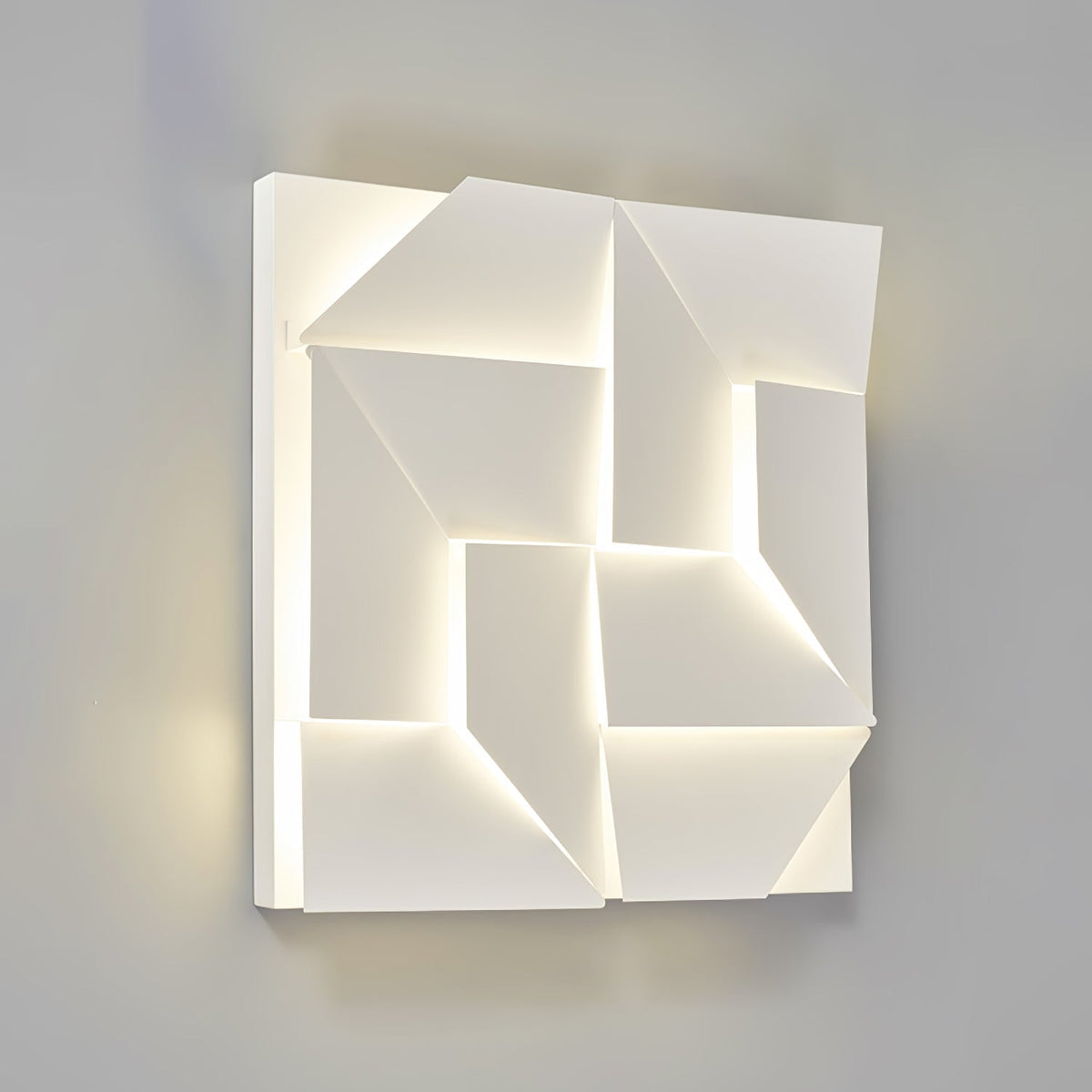 Shadows Grand Sconce - Lamp Outdoor