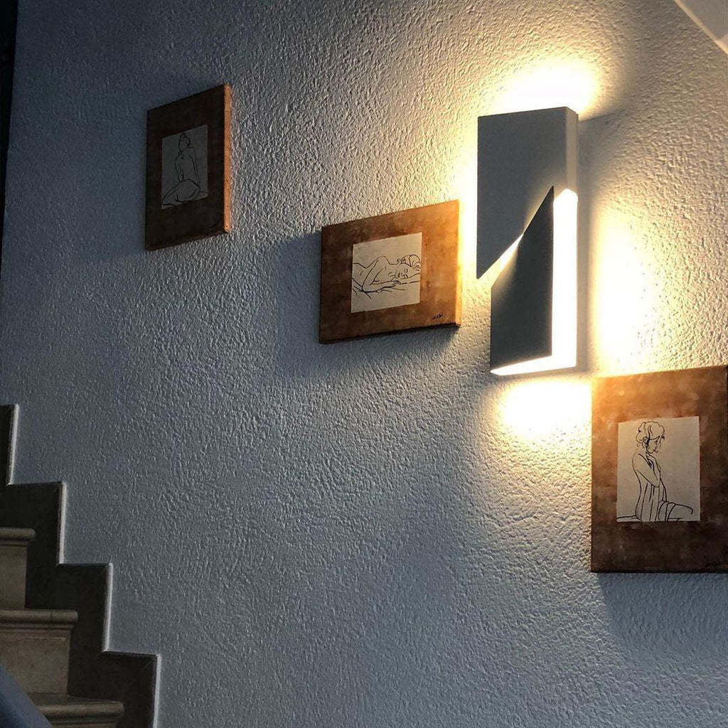 Nástěnné svítidlo Shadows Grand — LED nástěnné světlo s difuzorem