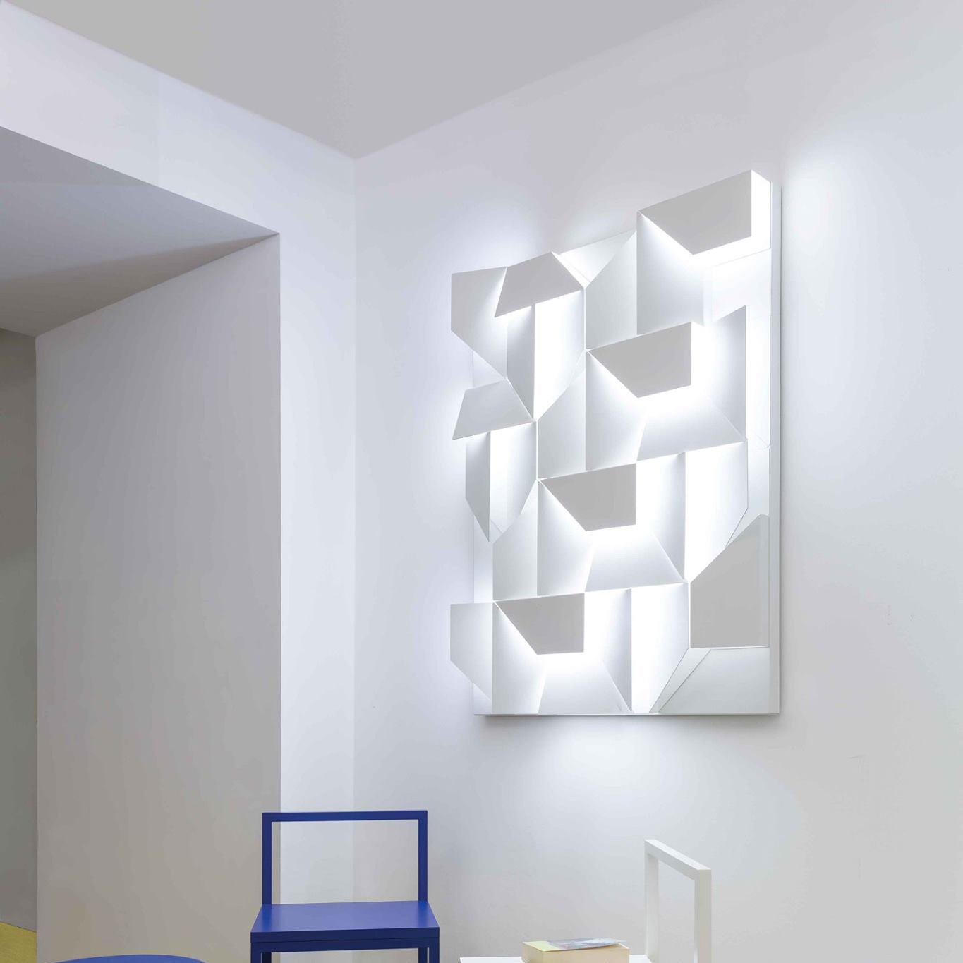 Nástěnné svítidlo Shadows Grand — LED nástěnné světlo s difuzorem