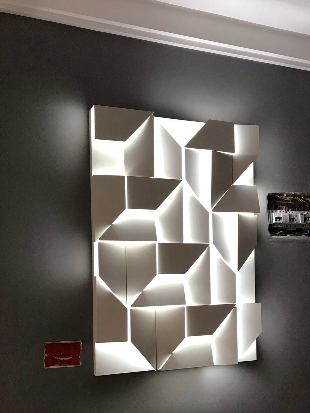 Nástěnné svítidlo Shadows Grand — LED nástěnné světlo s difuzorem