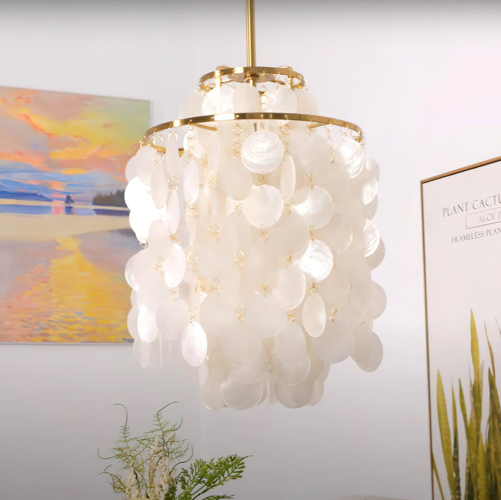 Kulatý lustr s více úrovněmi a skořepinami — design z průsvitných disků