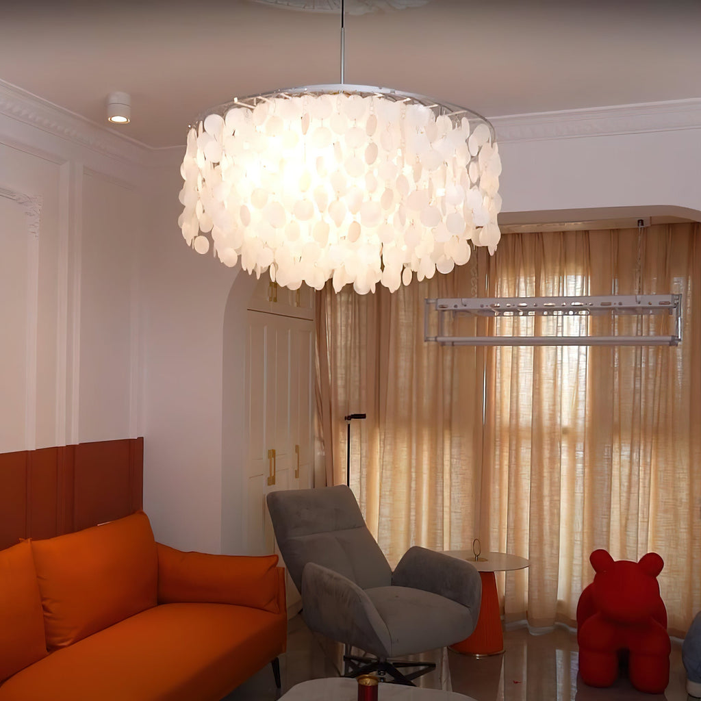 Kulatý lustr s více úrovněmi a skořepinami — design z průsvitných disků