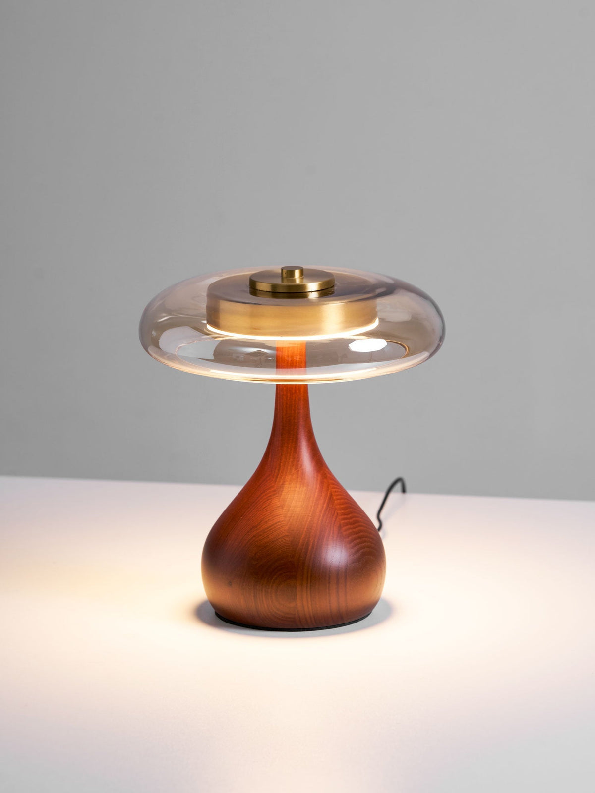 Sienna Table Lamp — 8.7″ Diameter, Walnut & Amber Finish