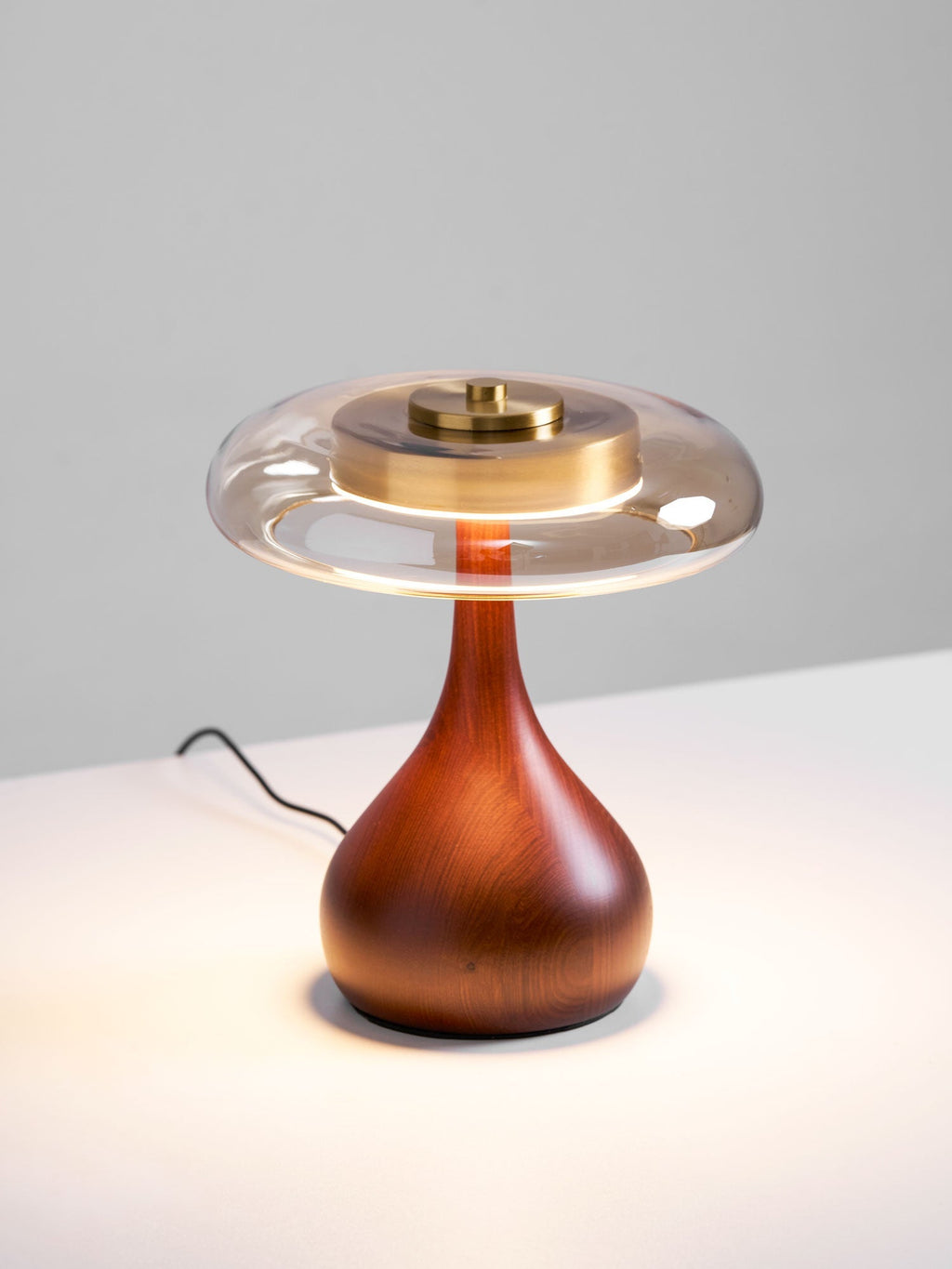 Sienna Table Lamp — 8.7″ Diameter, Walnut & Amber Finish