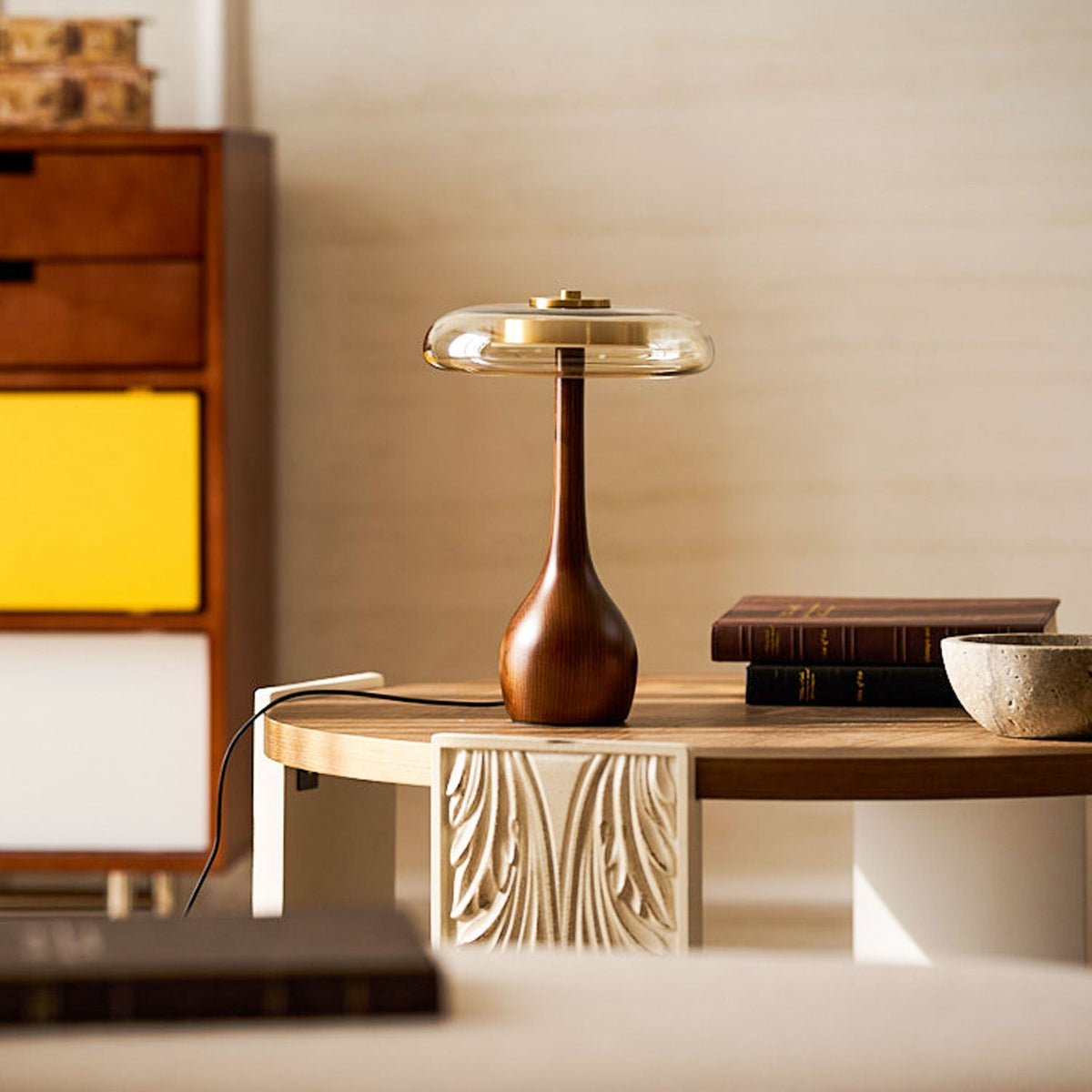 Sienna Table Lamp — 8.7″ Diameter, Walnut & Amber Finish
