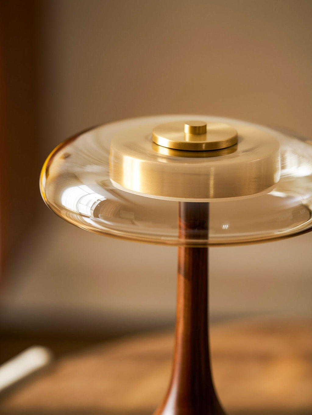 Sienna Table Lamp — 8.7″ Diameter, Walnut & Amber Finish
