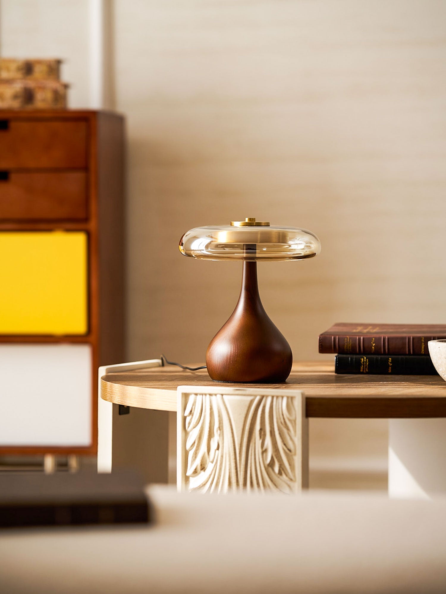 Sienna Table Lamp — 8.7″ Diameter, Walnut & Amber Finish