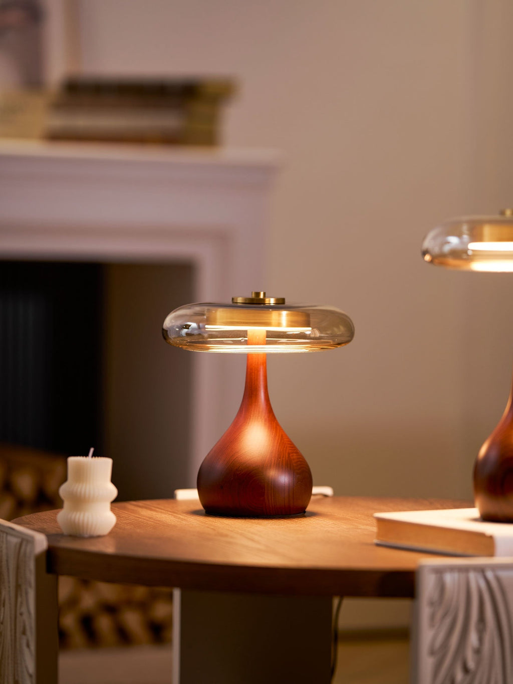 Sienna Table Lamp — 8.7″ Diameter, Walnut & Amber Finish