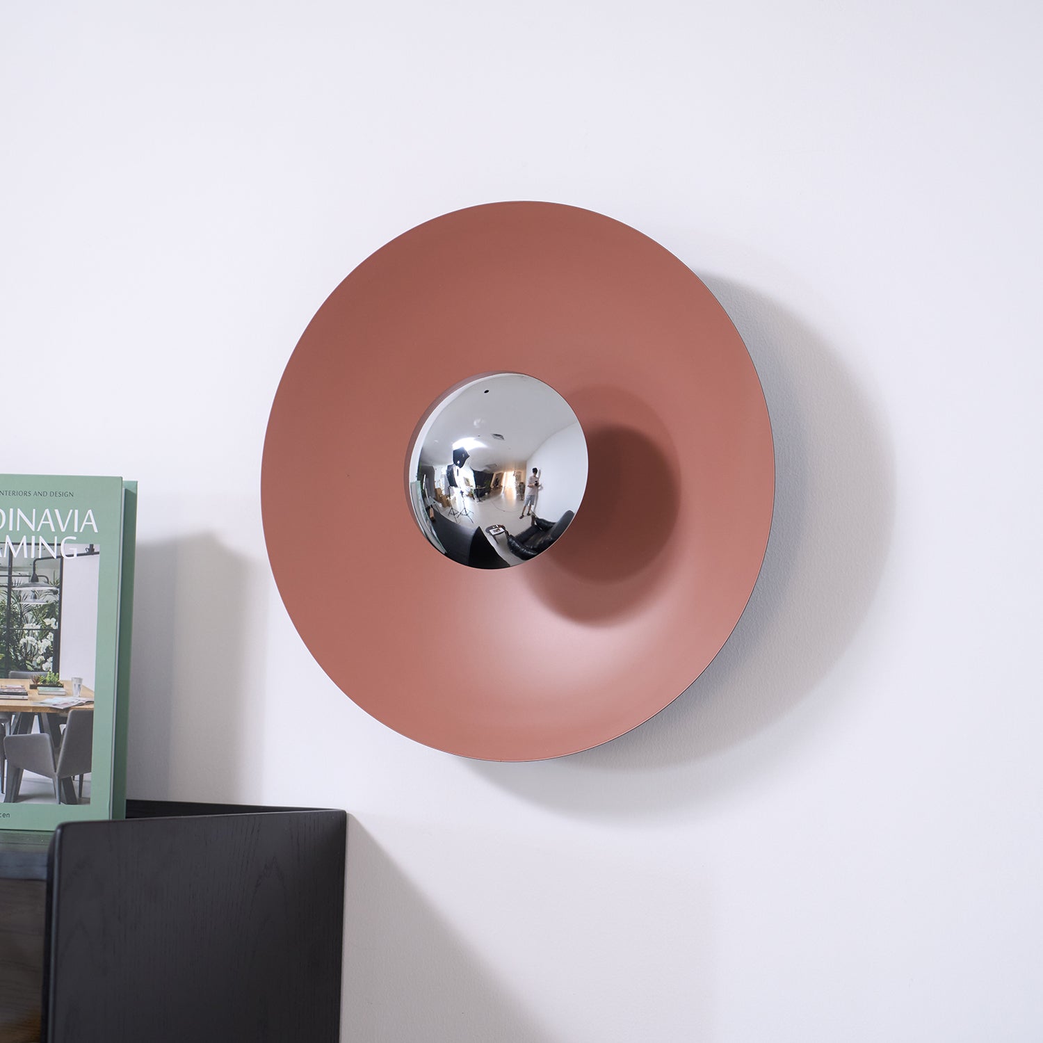 Nástěnné svítidlo Simplicity Glow — kruhové diskové svítidlo, přímé osvětlení bez oslnění