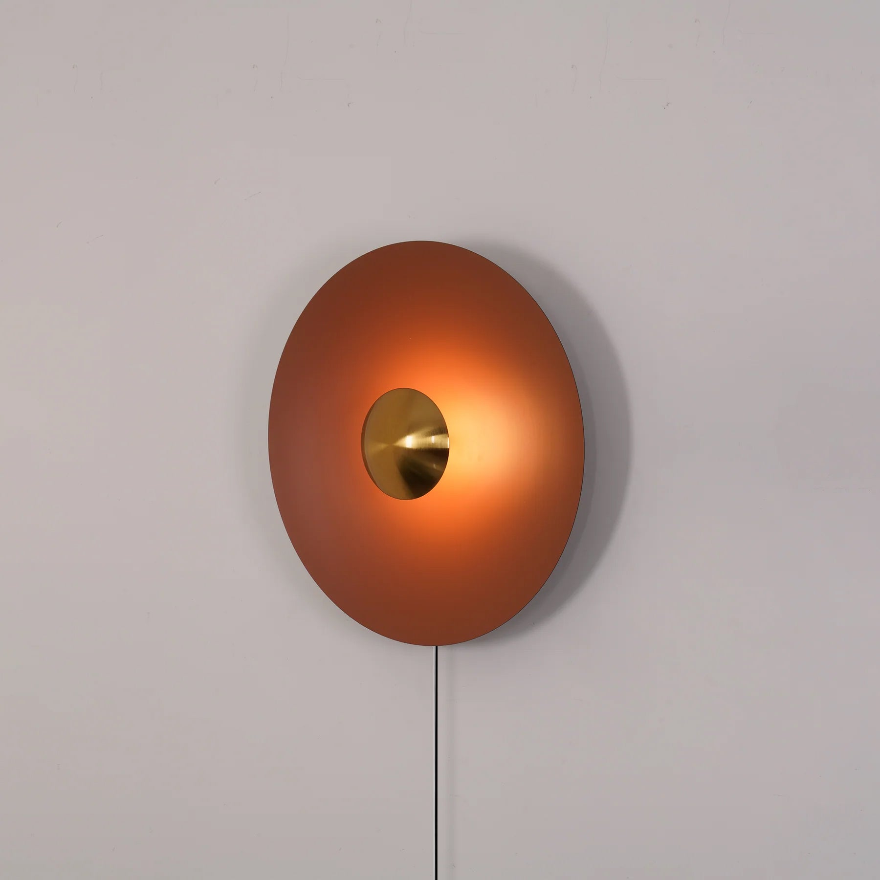 Simplicity Glow Wall Light — Plug-In Mount, Direct Illumination