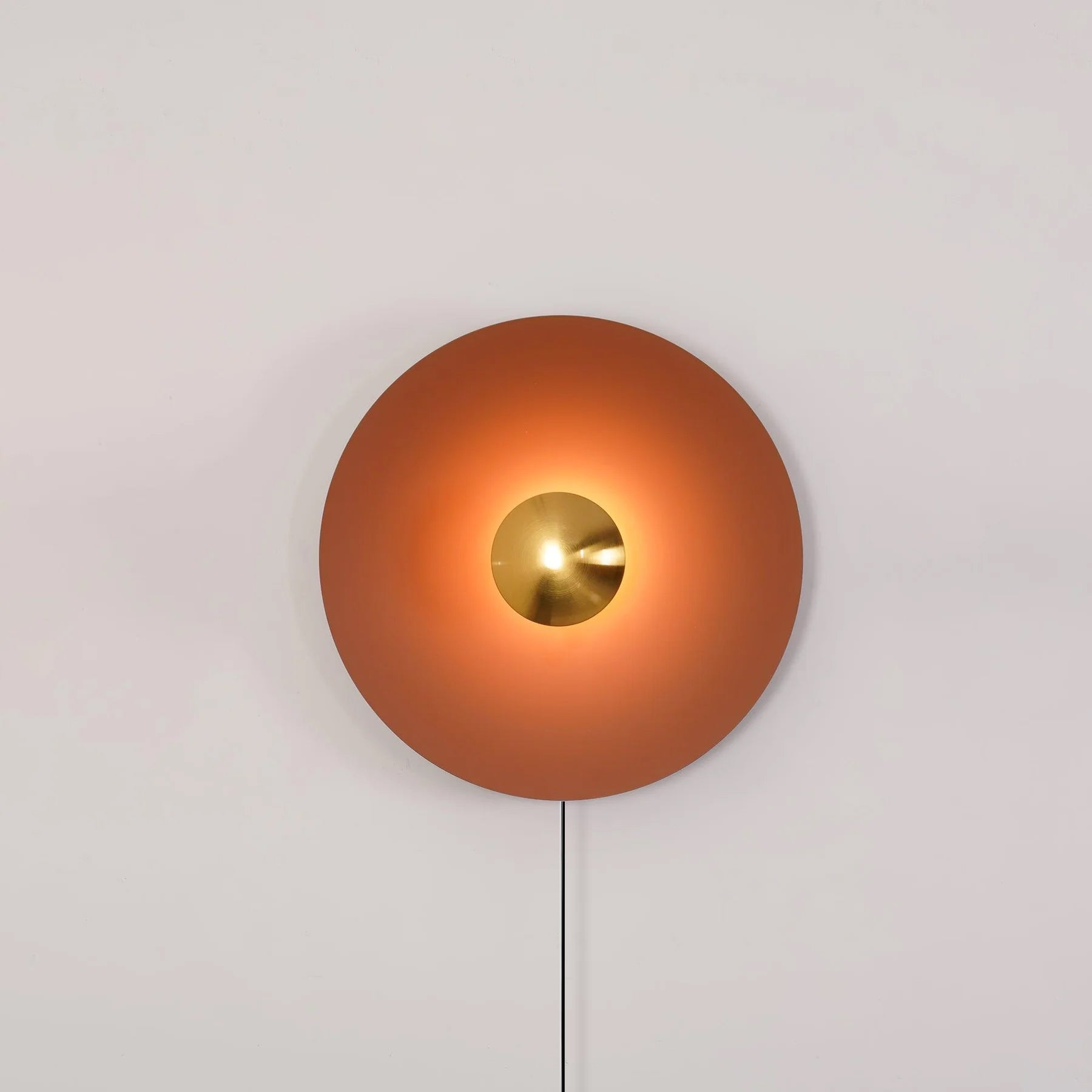 Simplicity Glow Wall Light — Plug-In Mount, Direct Illumination