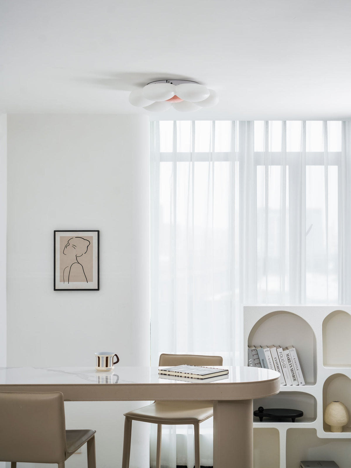 VKL-1028 Stropní lampa s květinovým designem a šesti okvětními lístky