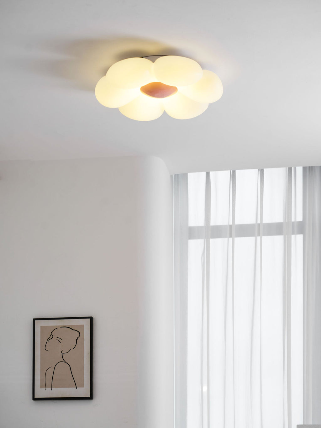 VKL-1028 Stropní lampa s květinovým designem a šesti okvětními lístky