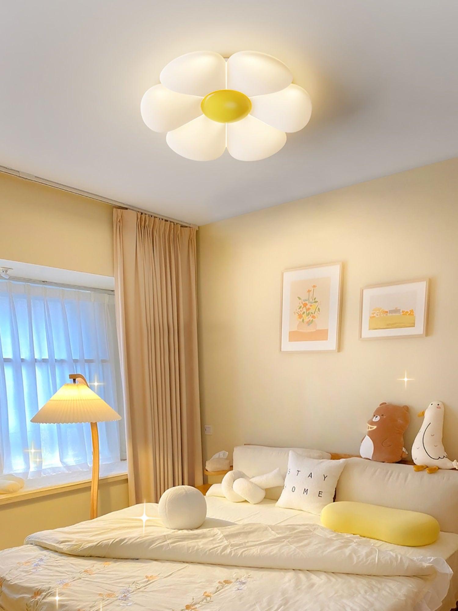 VKL-1028 Stropní lampa s květinovým designem a šesti okvětními lístky