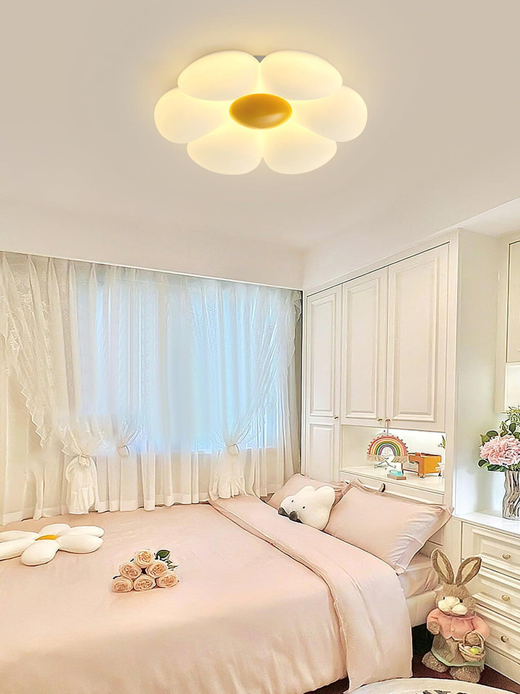 VKL-1028 Stropní lampa s květinovým designem a šesti okvětními lístky