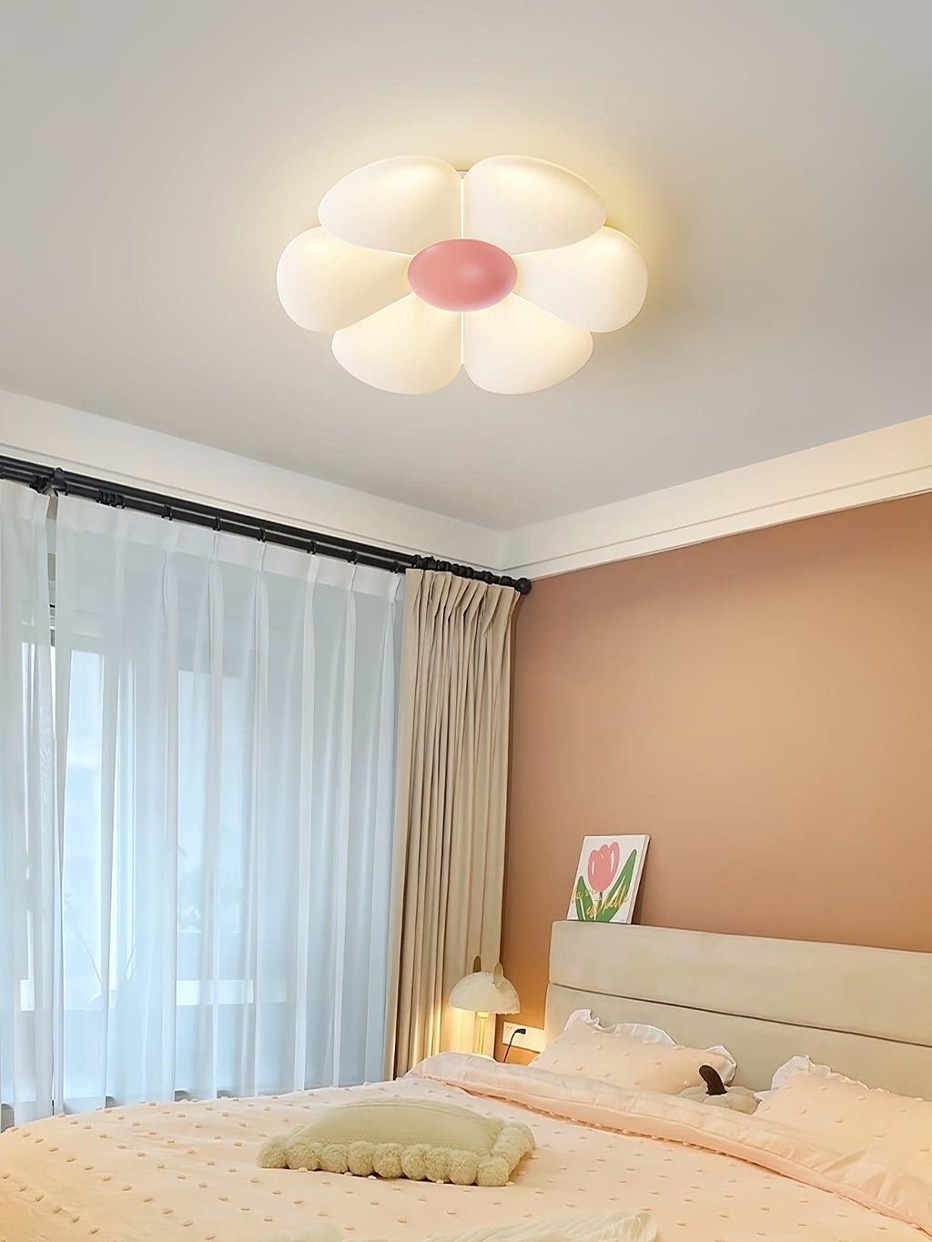 VKL-1028 Stropní lampa s květinovým designem a šesti okvětními lístky