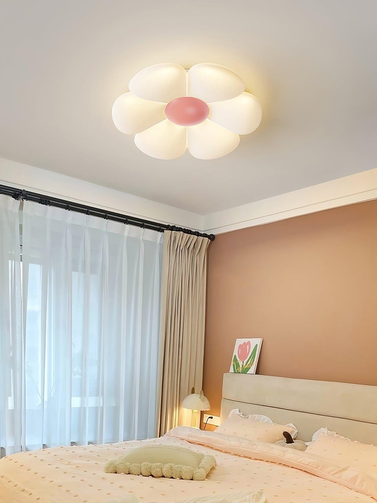 VKL-1028 Stropní lampa s květinovým designem a šesti okvětními lístky