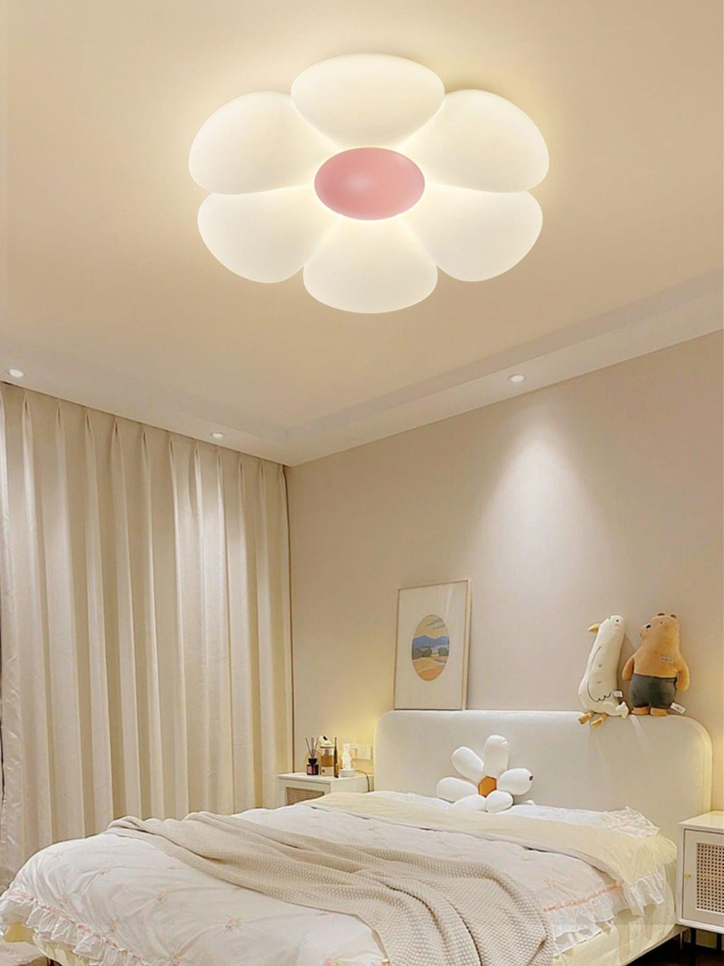 VKL-1028 Stropní lampa s květinovým designem a šesti okvětními lístky