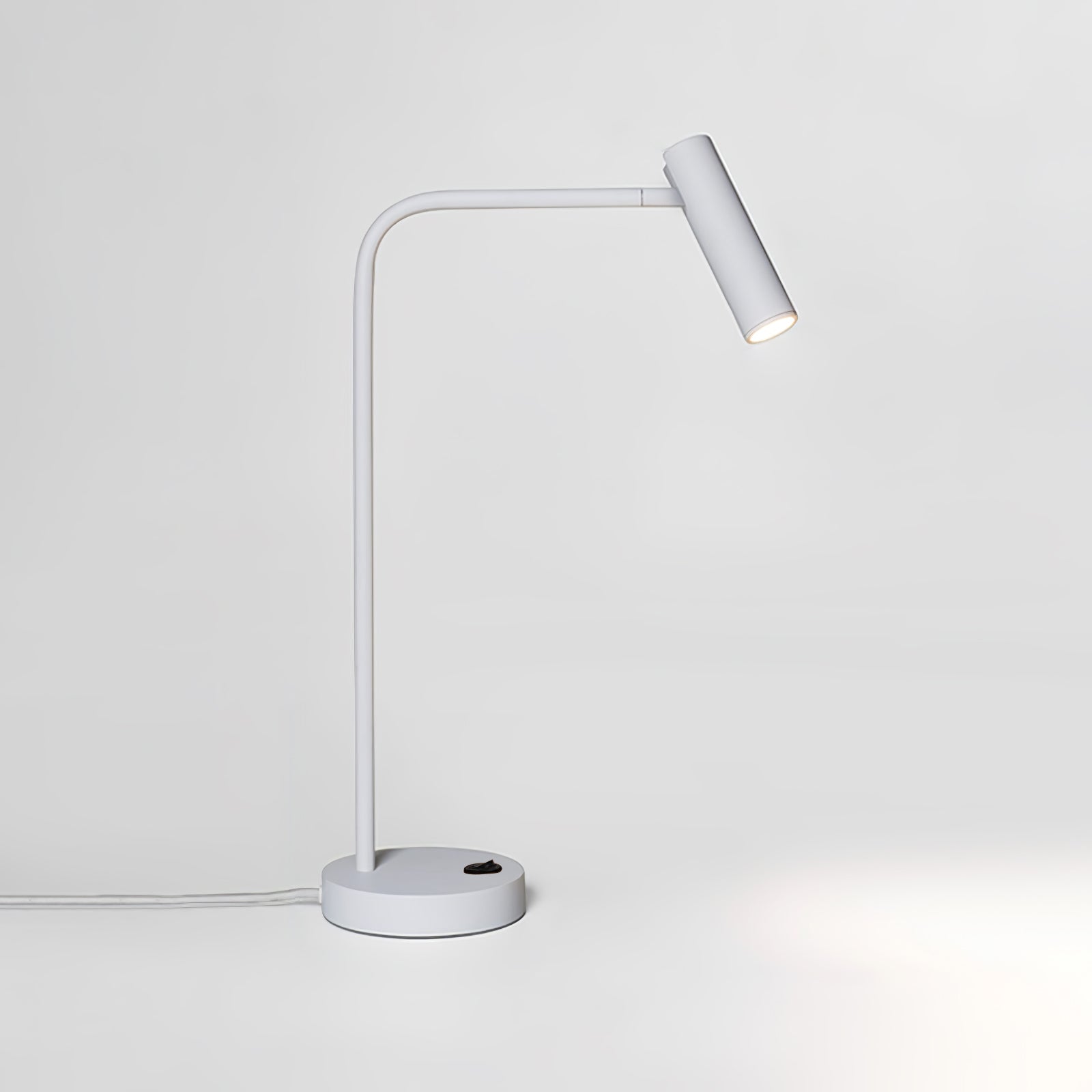Skinny Table Lamp — 340° Rotating Cylindrical Light Head, Round Base