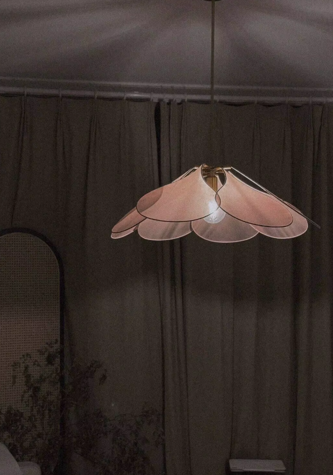 Sylvaris blombladslampa för matsalar