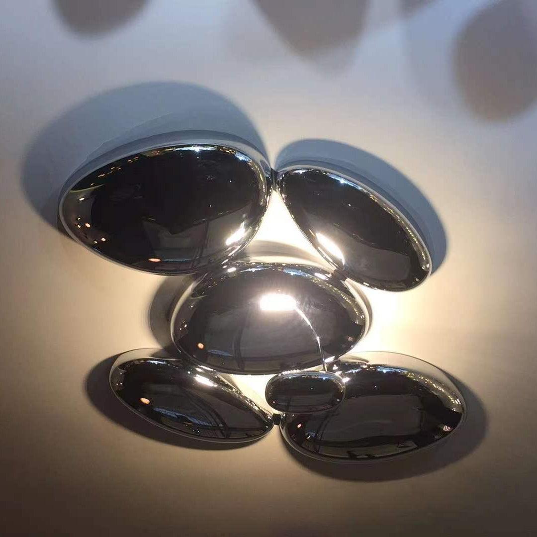 Skydro Flush-Mount Ceiling Lamp — Dimmable LED Cluster