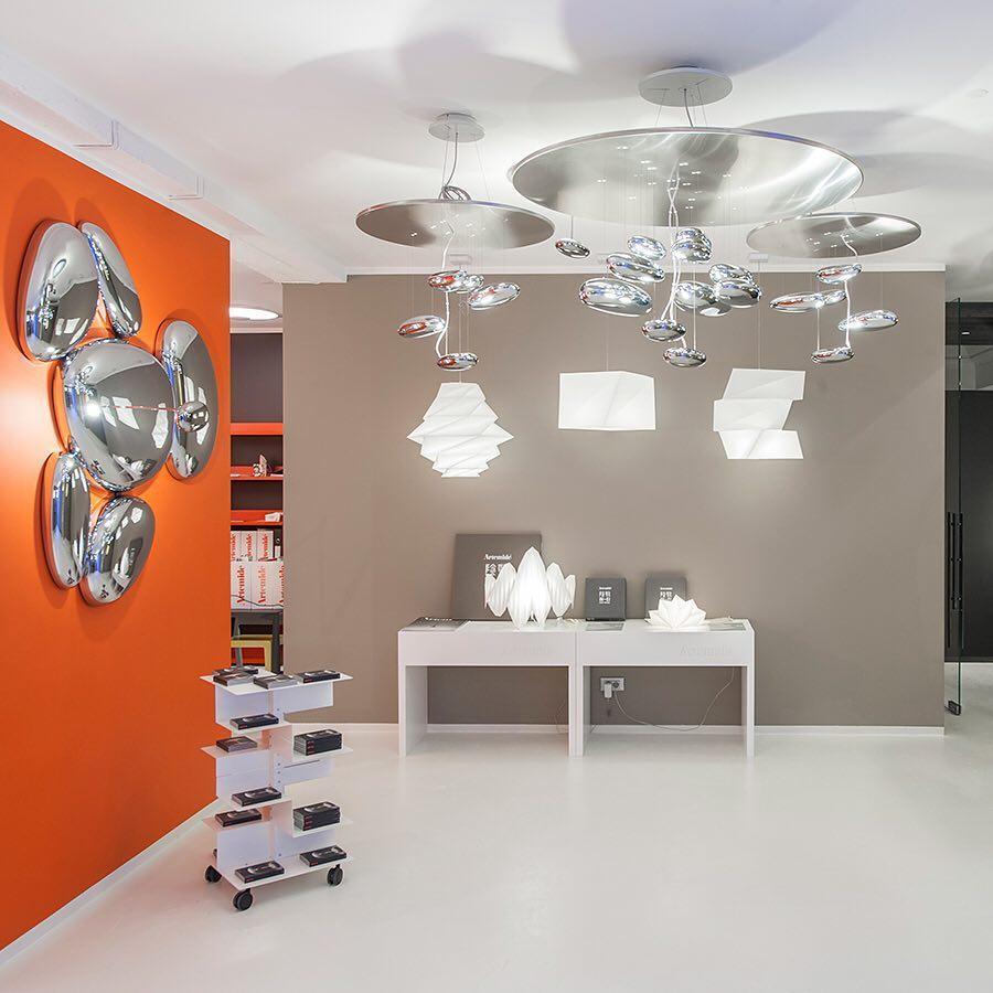 Skydro Flush-Mount Ceiling Lamp — Dimmable LED Cluster