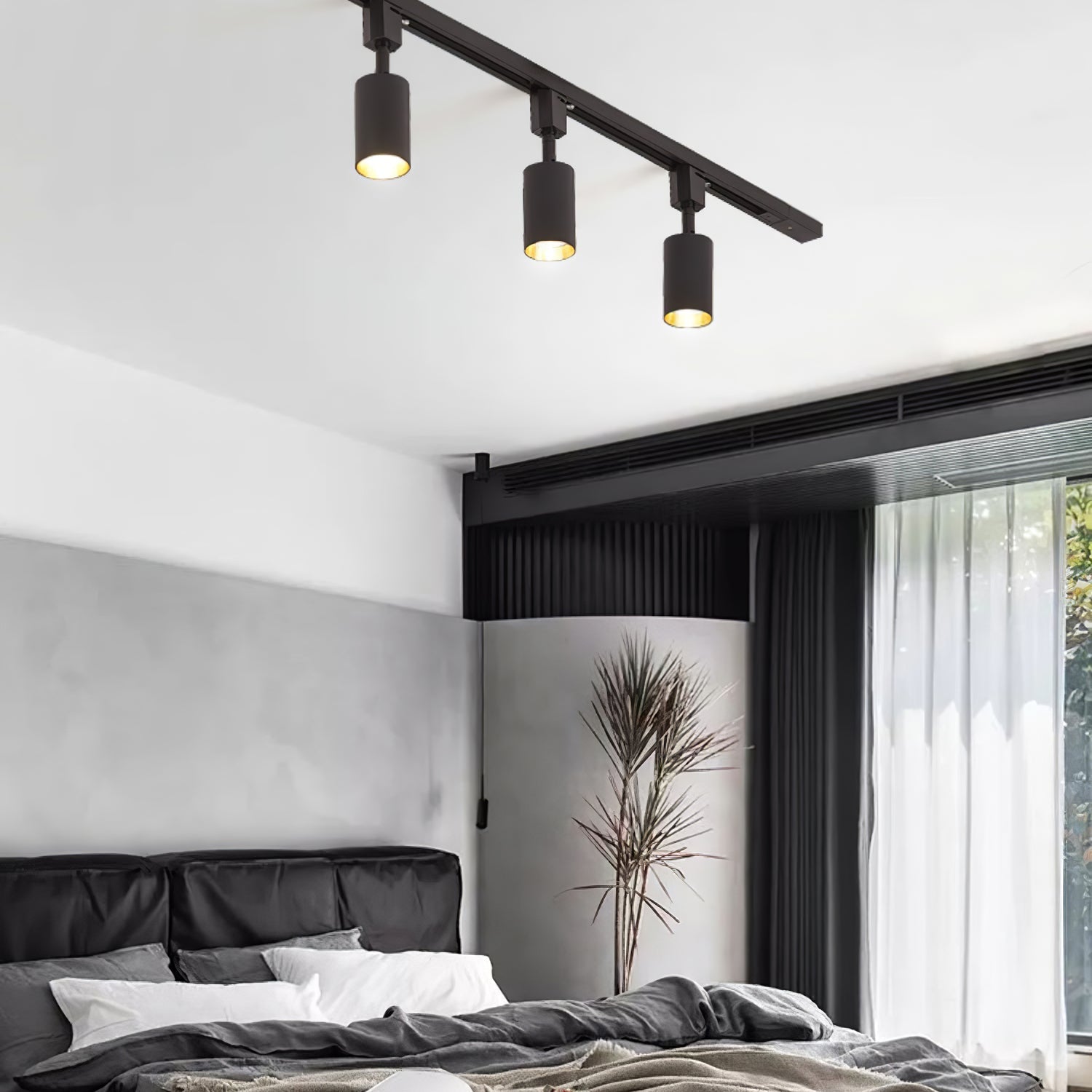 Sleek Cylinder Track Light — 30° Beam Angle