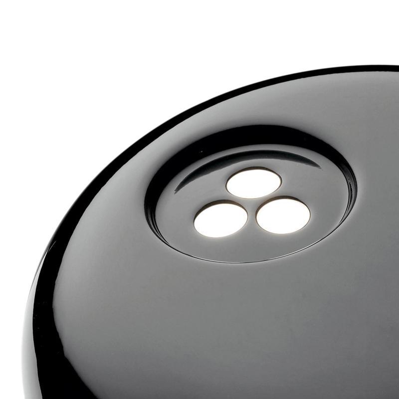 StoneGlow - Díszes márvány asztali lámpa, amely az eleganciát és a melegséget ötvözi