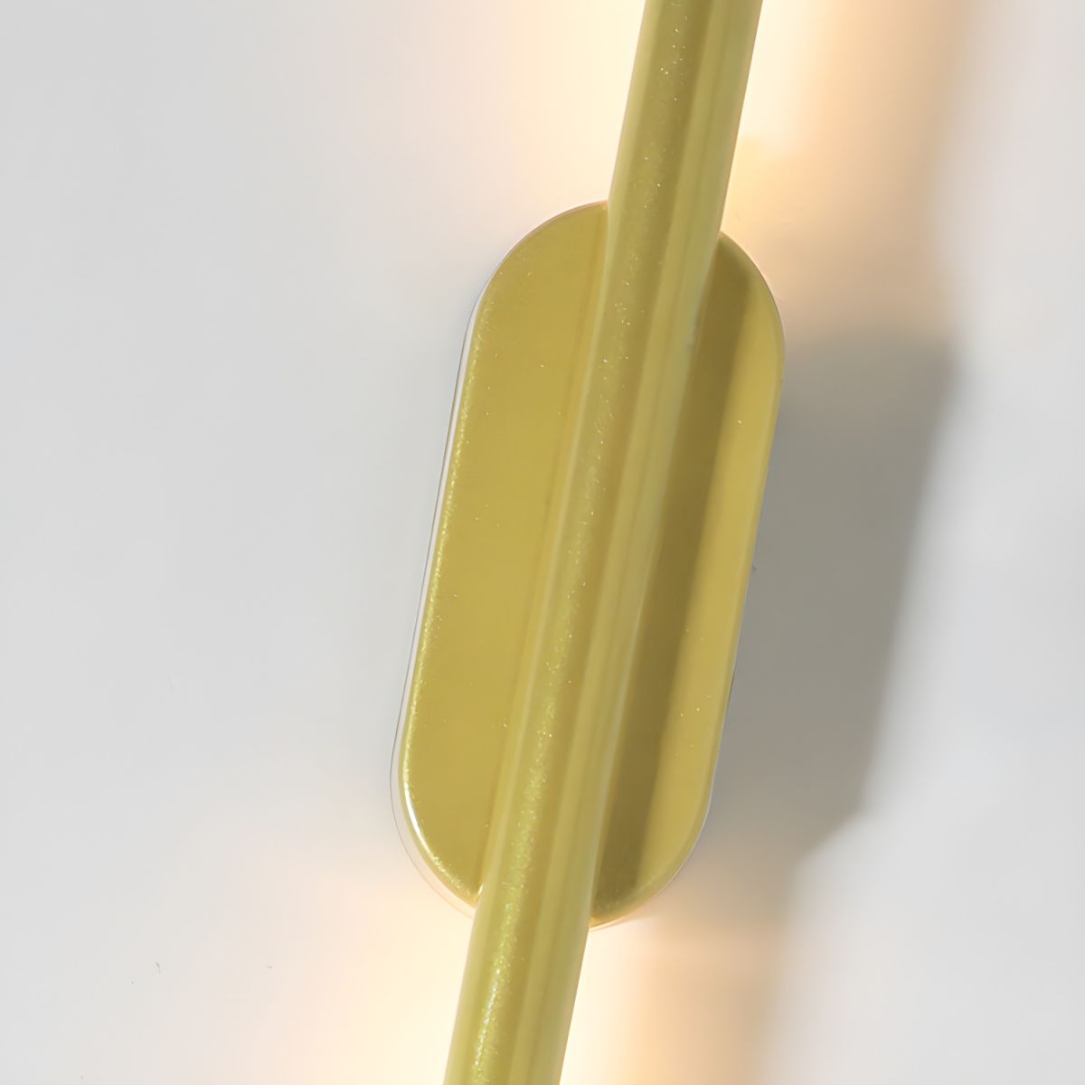 Seraphina Linear Wall Sconce — Vertical Profile, Gold or Black