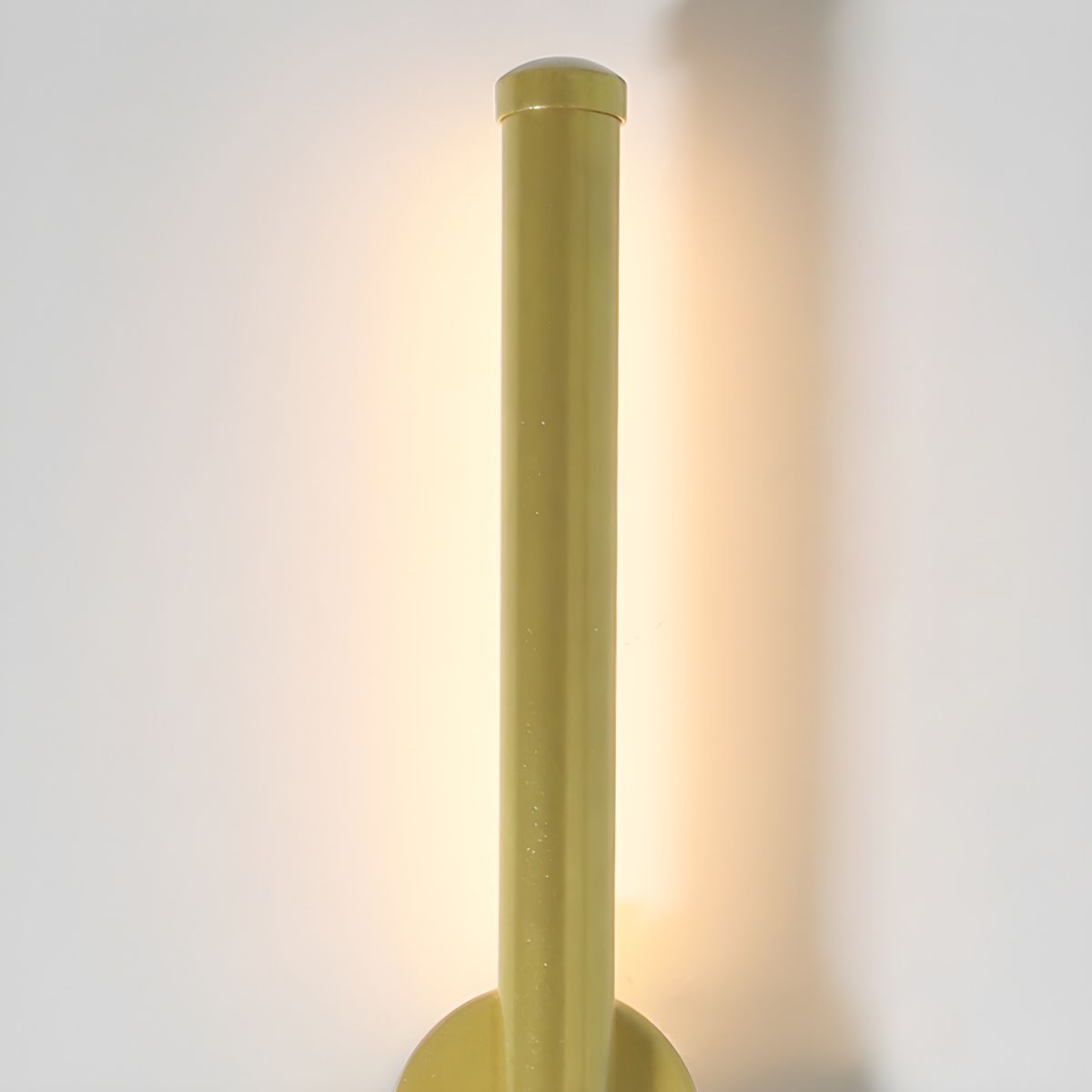Seraphina Linear Wall Sconce — Vertical Profile, Gold or Black