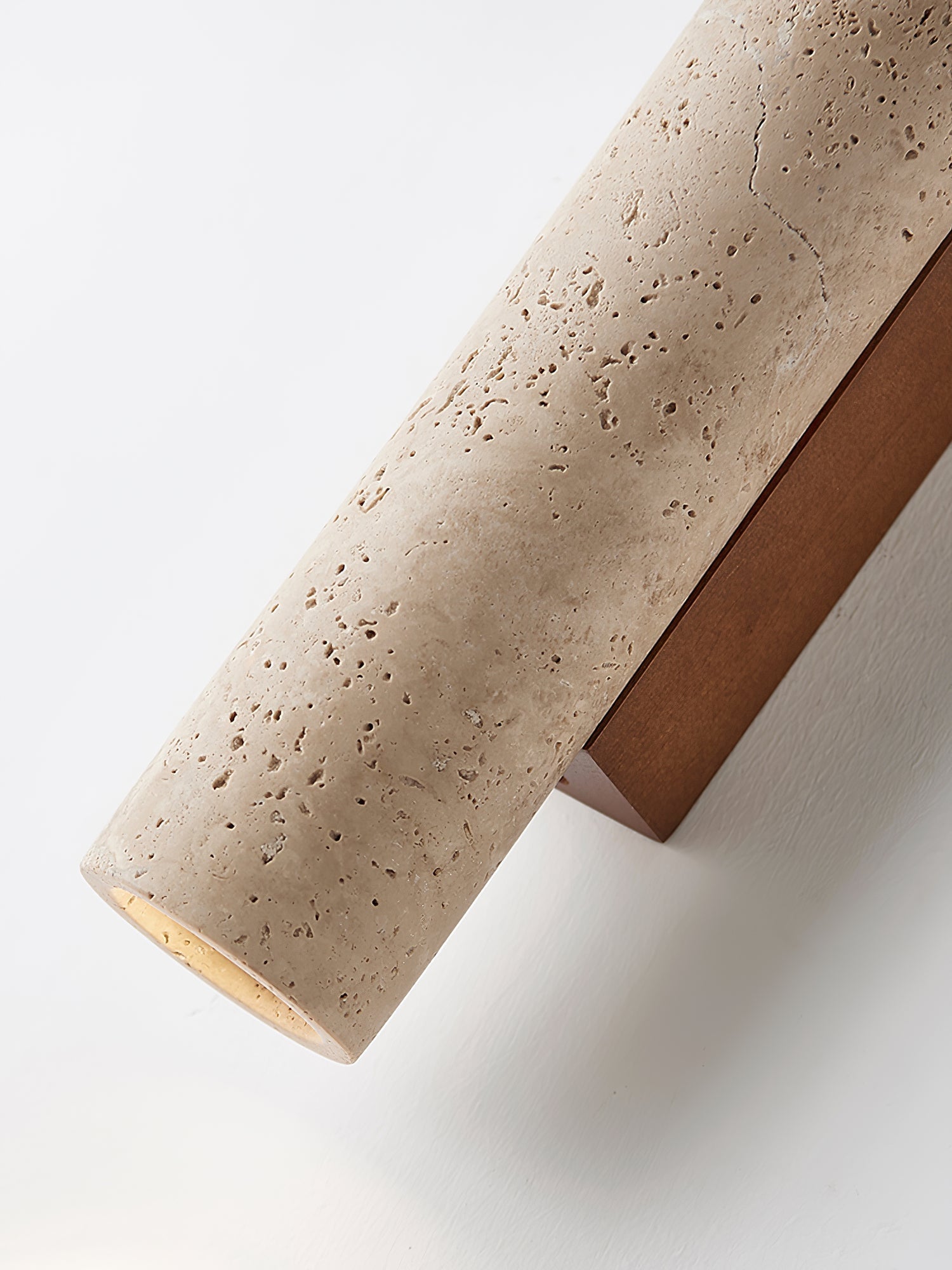 Solis Column Wall Lamp — Minimal Cylindrical Form