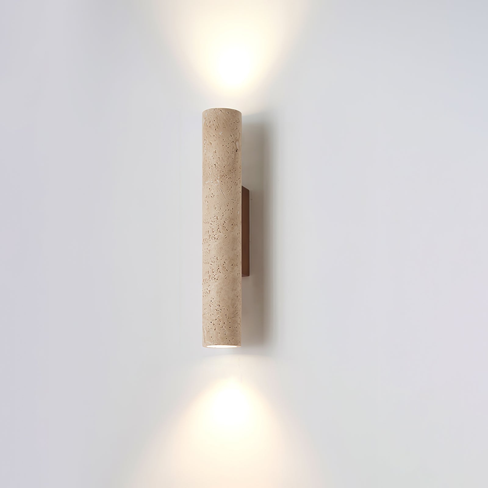 Solis Column Wall Lamp — Minimal Cylindrical Form
