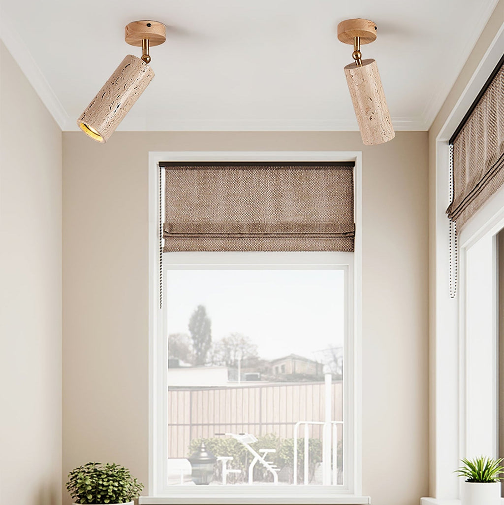 Faretto in pietra Solis — Cilindro in travertino, supporto in legno di noce, snodo in ottone