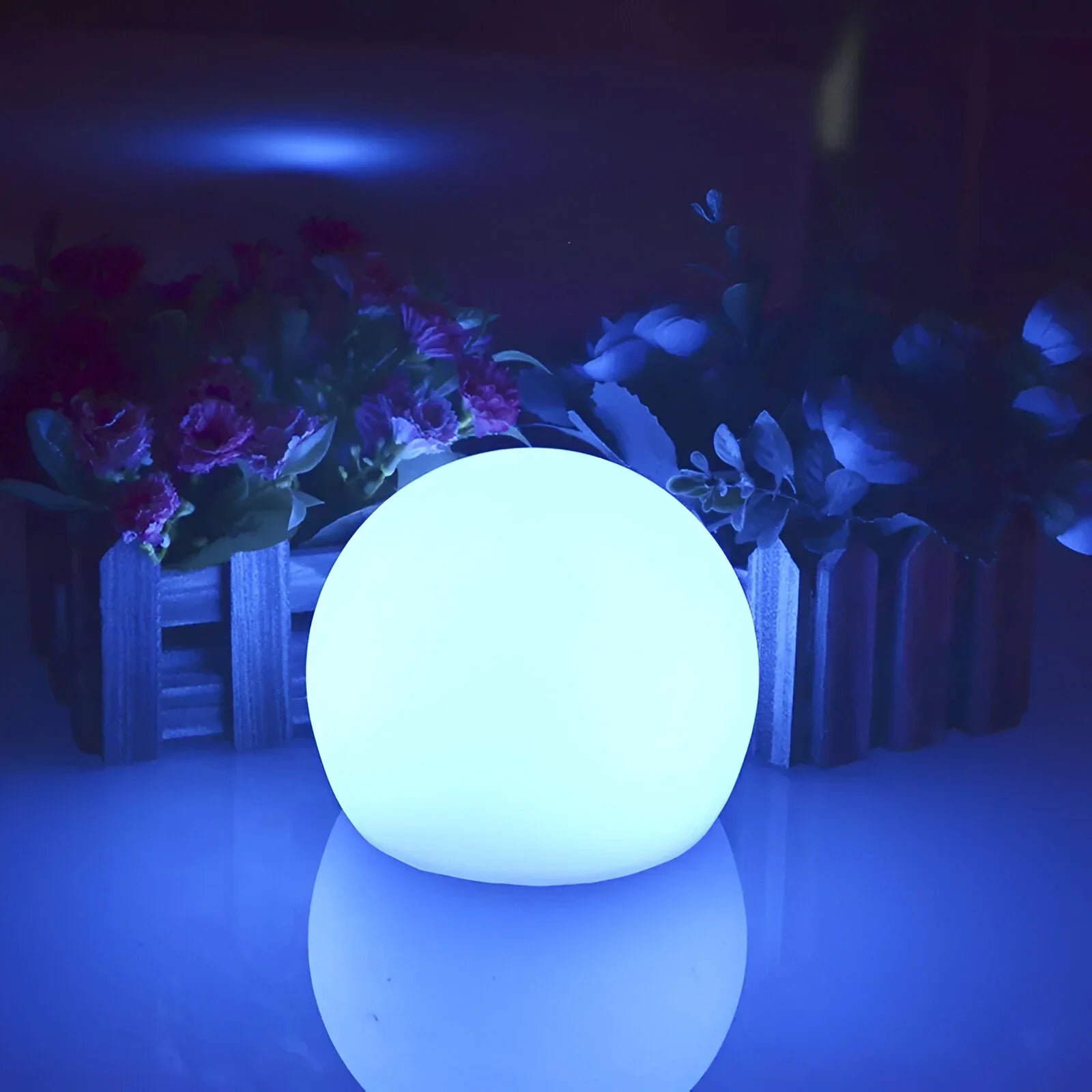 Luz de Jardín Impermeable NovaGlobe para Espacios Exteriores e Interiores