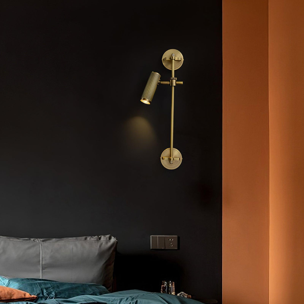 Vintage Adjustable Spot Rail Wall Light