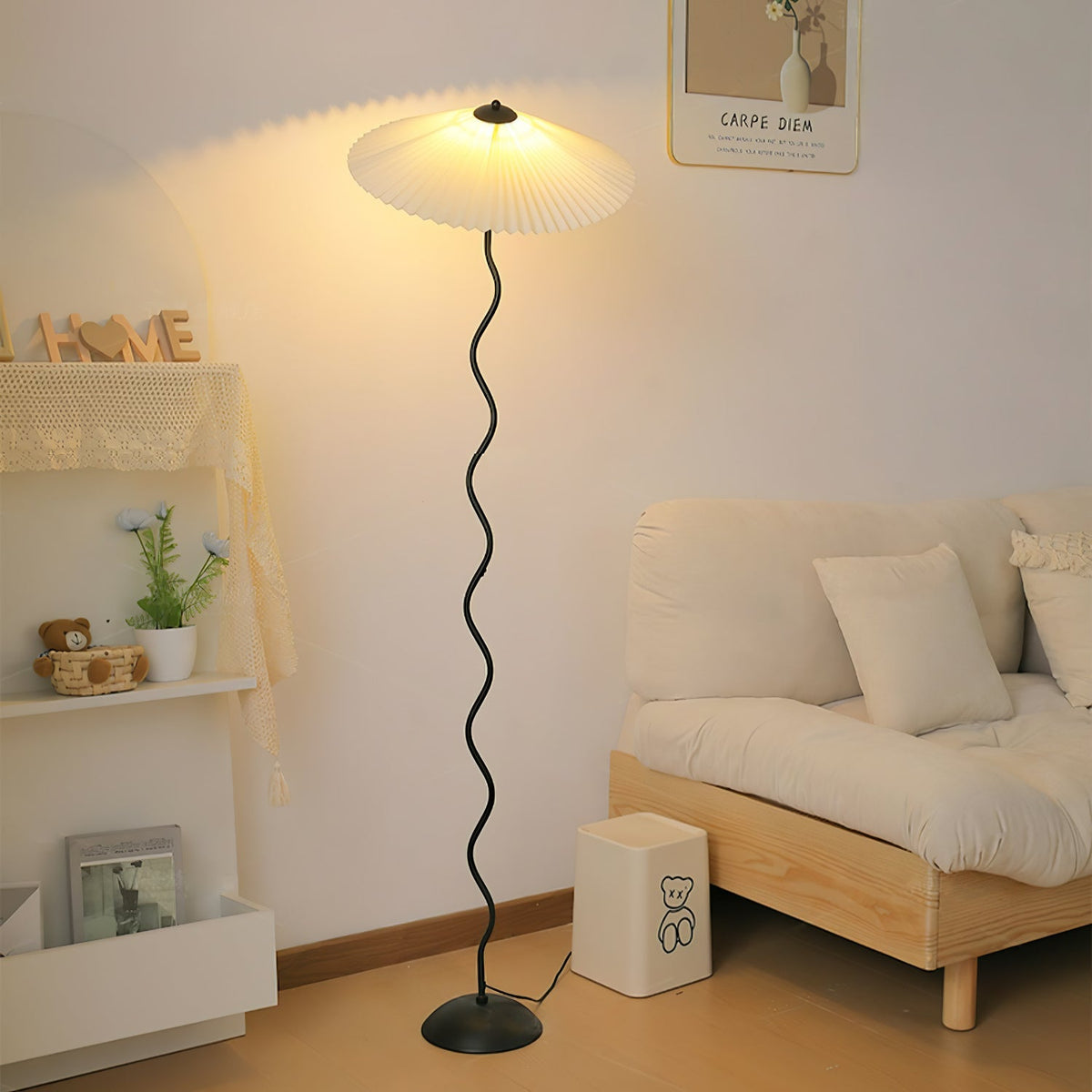 Squiggle Floor Lamp — Sculptural Wavy Stand, Modern Accent Lighting