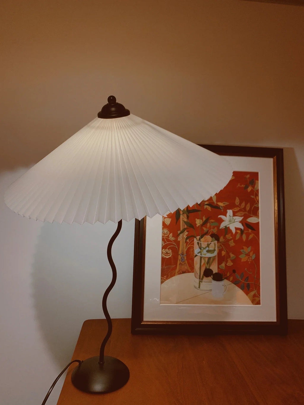 Squiggle Table Lamp — Wavy Stem, Pleated Origami Shade
