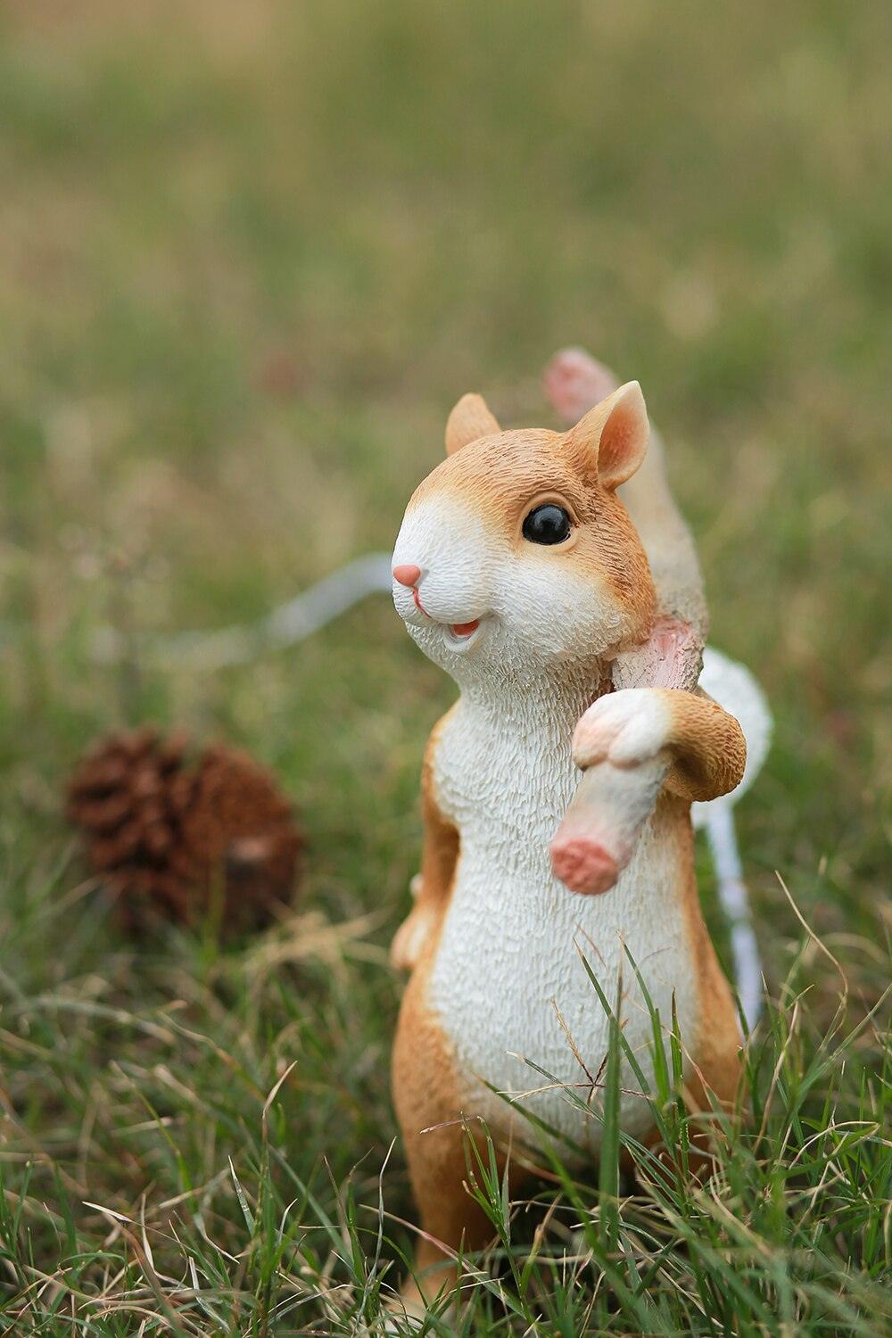 Επιτραπέζιο φωτιστικό με σχέδιο Squirrel — Διάμετρος 25cm x ύψος 25cm