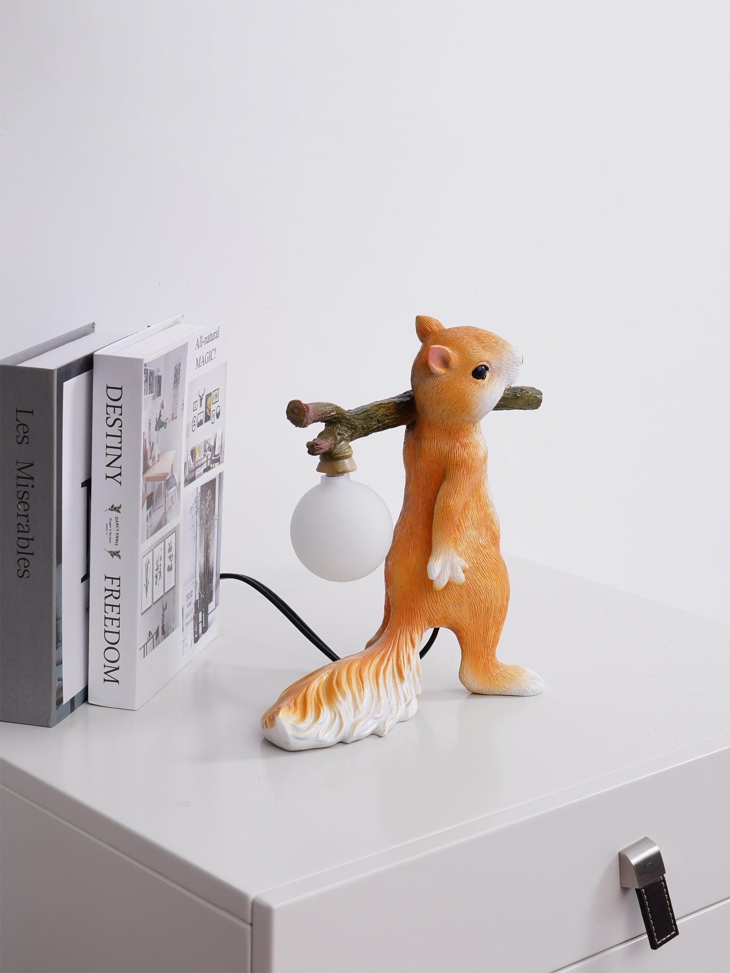 Επιτραπέζιο φωτιστικό με σχέδιο Squirrel — Διάμετρος 25cm x ύψος 25cm