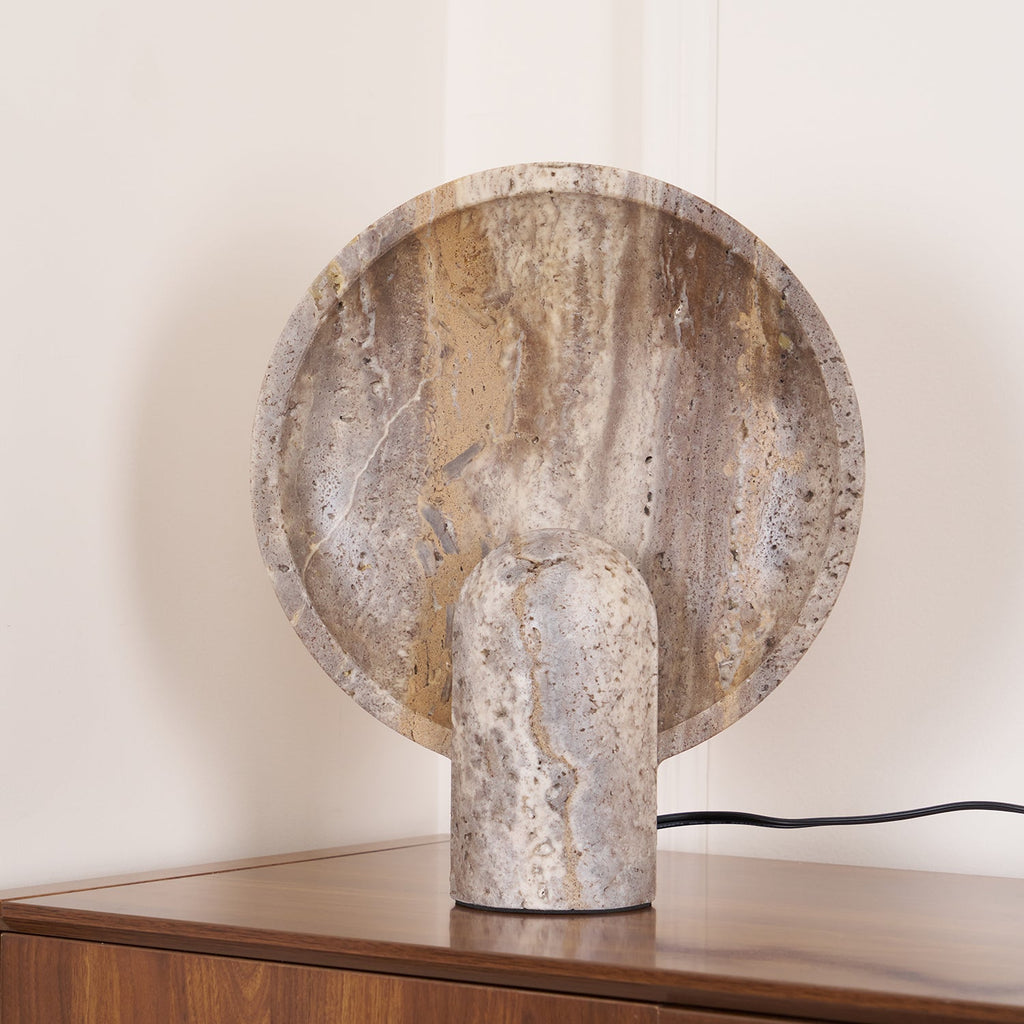 Stolní lampa z přírodního žlutého travertinu