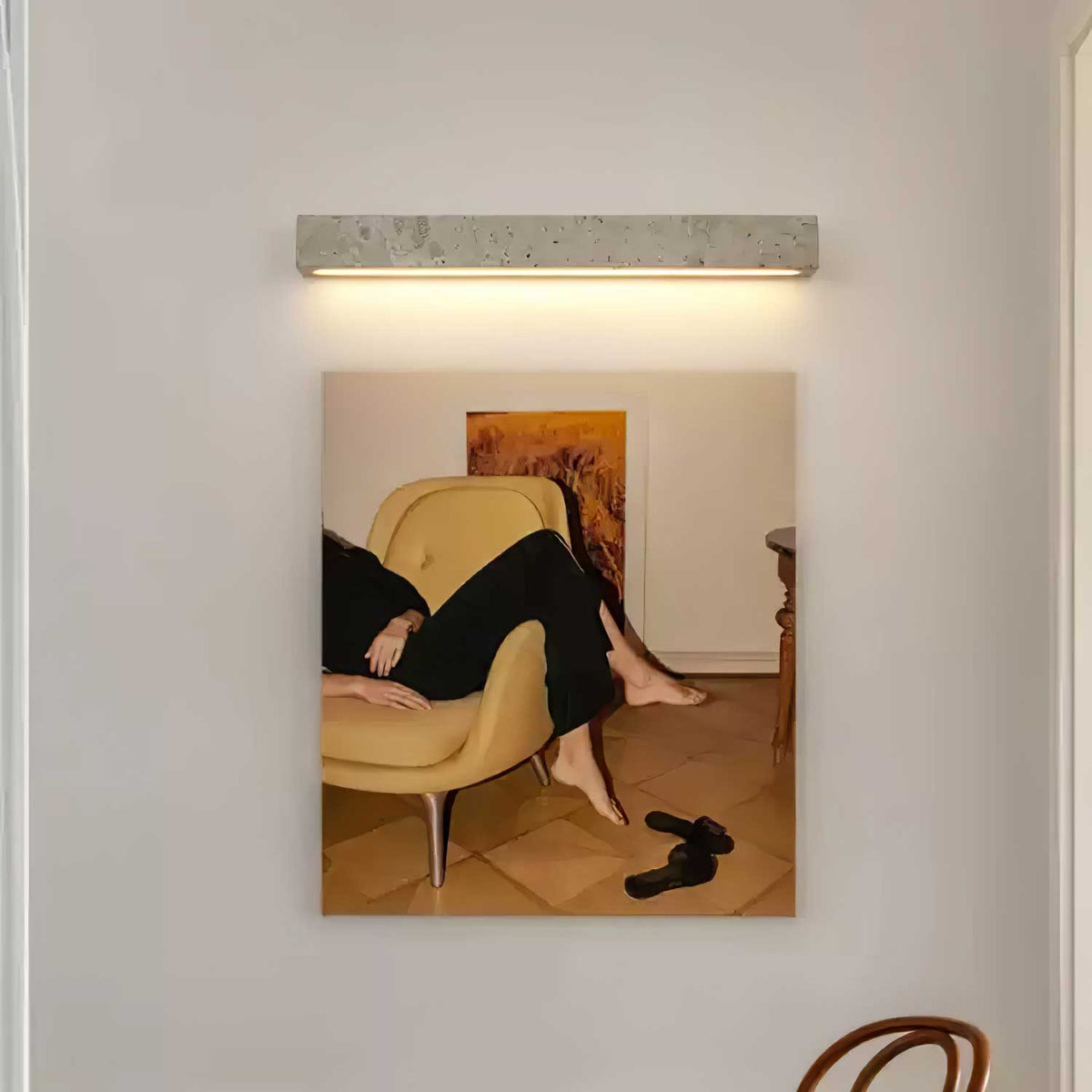 Stravik Wall Light — Minimalist Rectangular Design