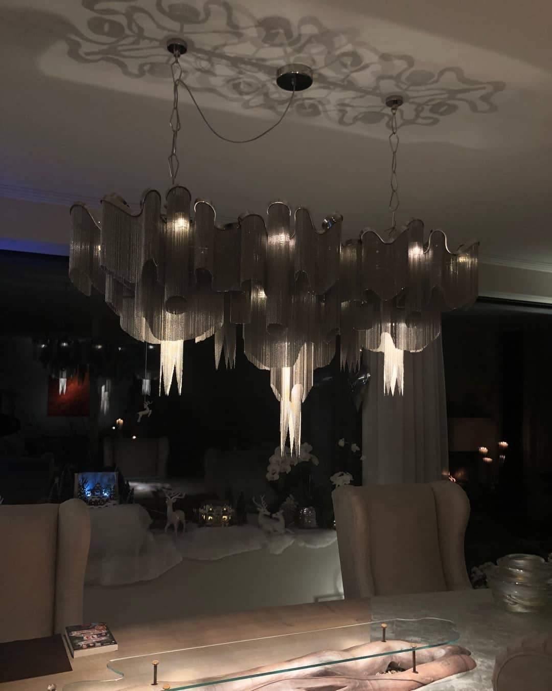 Lampada a sospensione Lustra in nichel — Design con catena a cascata