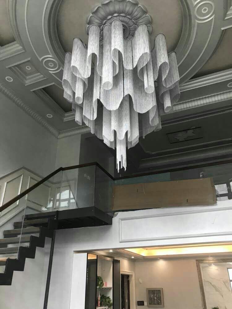 Stream Chain Chandelier — Cascading Link Design, Gold & Silver Finishes