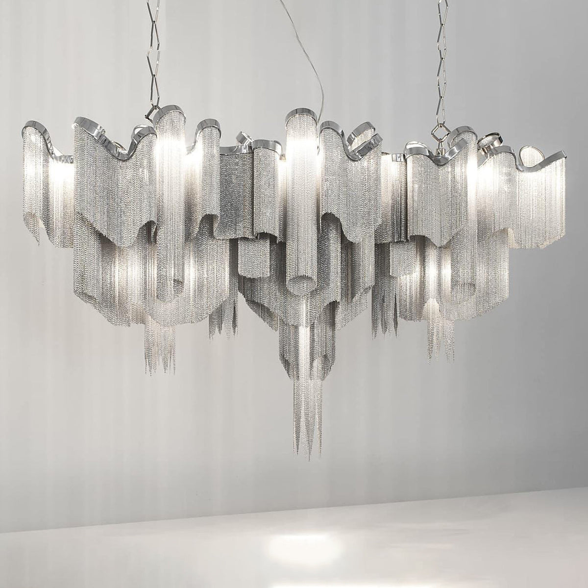 Stream Chain Chandelier - Lamp Outdoor