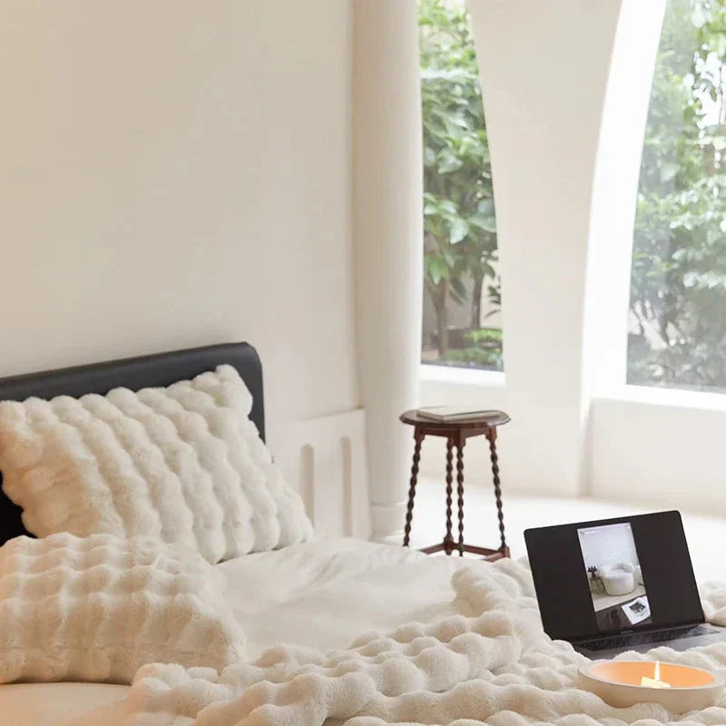 Super Mega Fluffy Rabbit Super Soft Fluffy Luxury Rabbit Faux Fur Wave Throw - 4 Colours β orntli
