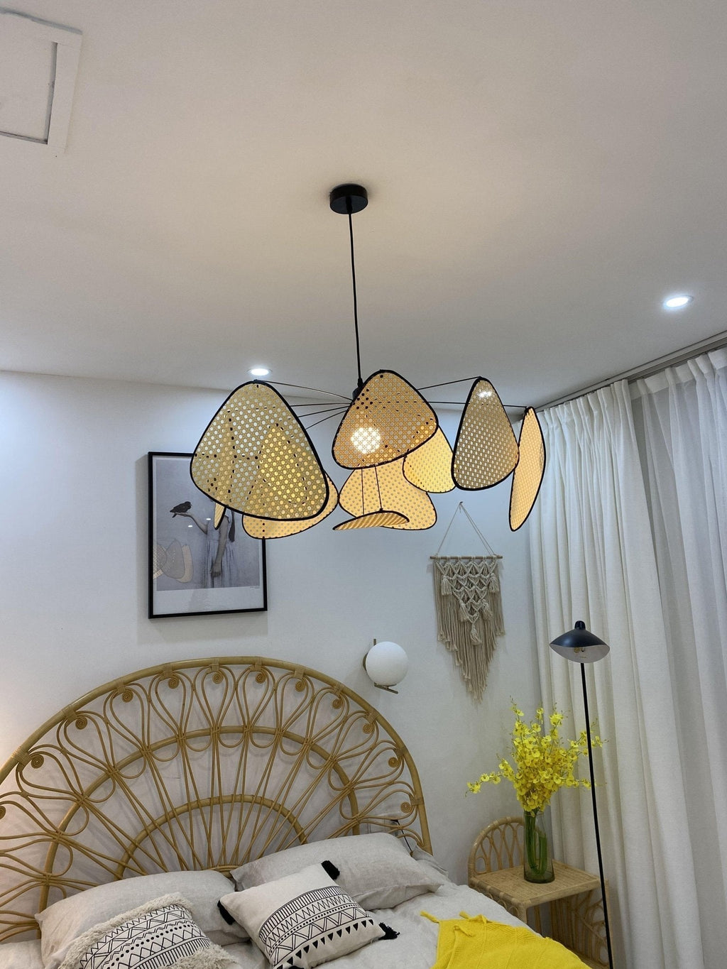 Lampadario Lustra retrò con schermo in canniccio — montaggio a sospensione